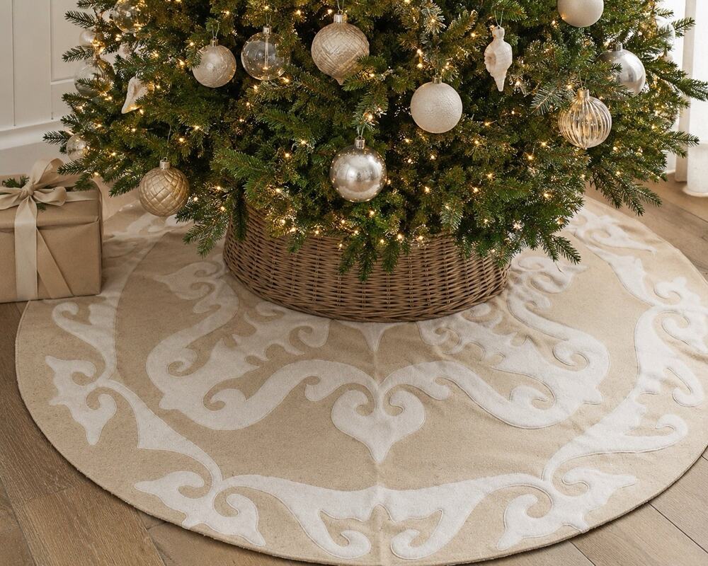 Serena & Lily Tinsley Tree Skirt 50" Wool Applique NWT Neutral Christmas Decor